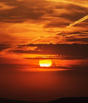 Сонце-вперше-з-2022-року-виявилося-повністю-без-плям:-що-буде-з-магнітними-бурями Сонце-вперше-з-2022-року-виявилося-повністю-без-плям:-що-буде-з-магнітними-бурями