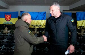 Київ передав 112-й бригаді ТрО майже 2000 дронів та сучасне обладнання FPV-дрони та важкі бомбери: Кличко передав 112 бригаді ТрО велику партію допомоги від Києва