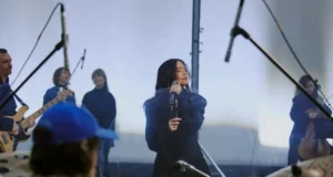 Надя Дорофєєва презентувала нову версію хіта гурту ADAM у шоу Тіни Кароль Дорофєєва-переспівала-хіт-гурту-"adam"-у-шоу-Тіни-Кароль