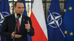 “Польща-партнери-США,-але-не-лохи”-Що-Сікорський-сказав-про-війну,-Росію-та-українських-біженців. “Польща-партнери-США,-але-не-лохи”-Що-Сікорський-сказав-про-війну,-Росію-та-українських-біженців.