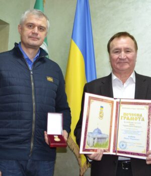 Ректор-Луцького-педінституту-отримав-Почесну-грамоту-Верховної-Ради