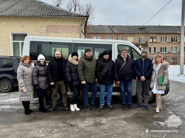 Ветерани та працівники відділу ветеранської політики долучилися до акції здачі крові Ветерани-Нововолинської-громади-долучилися-до-здачі-крові