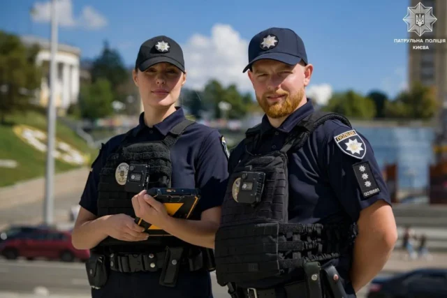 Поліція оголосила підозру чоловіку, який напав на військових із перцевим балончиком Поліція оголосила підозру чоловіку, який напав на військових із перцевим балончиком