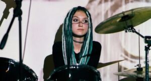 Суд над Любов’ю Лізуновою: молоді активісти під загрозою довічного ув’язнення Говорили-про-«знищення-власного-народу-на-війні»,-писали-«Смерть-режиму»-Тепер-їм-загрожує-довічне-ув’язнення.