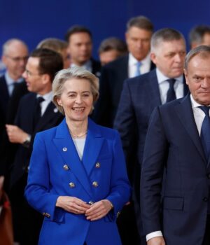 000MELD5SA4N2975-C461.jpg “Bojowe zadanie”. Szefowa KE przekona premiera Tuska? Chodzi o Ukrainę