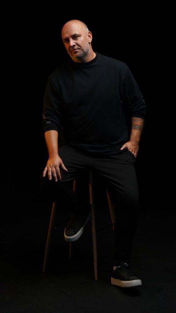 Скандальний Потап розкрив, в якій країні живе та чи повернеться до України Скандальний-Потап-розкрив,-в якій-країні-живе-та чи повернеться-до України