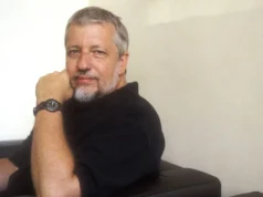 Помер всесвітньо відомий письменник-фантаст Ден Сіммонс Помер-всесвітньо-відомий-письменник-фантаст-Ден-Сіммонс-автор-культових-романів-"Гіперіон"-та-"Терор"