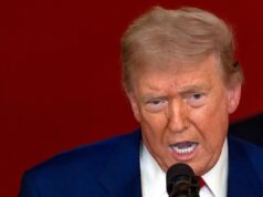 “Ми розбиваємо їх вщент”: Трамп зробив низку заяв щодо війни проти Ірану “Ми-розбиваємо-їх-вщент”:-Трамп-зробив-низку-заяв-щодо-війни-проти-Ірану