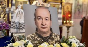 Нововолинськ прощався з Героєм Юрієм Котом У-Нововолинську-попрощалися-із-загиблим-воїном-Юрієм-Котом