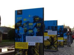 У Празі відкрилася фотовиставка на честь чеських добровольців, які загинули в Україні «Свобода-за-найвищу-ціну».-Чеські-добровольці,-які-загинули-за-Україну