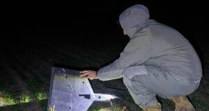 Німецькі компоненти в російських дронах: розслідування українського розвідки Setki niemieckich części w rosyjskich dronach.