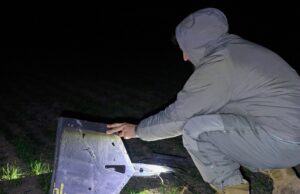 Німецькі компоненти в російських дронах: розслідування українського розвідки Setki niemieckich części w rosyjskich dronach.