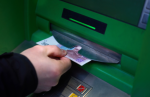 Як отримати відшкодування за завдану шкоду: роз’яснення юристів Як-відшкодувати-майнову-та-моральну-шкоду,-завдану-кримінальним-правопорушенням