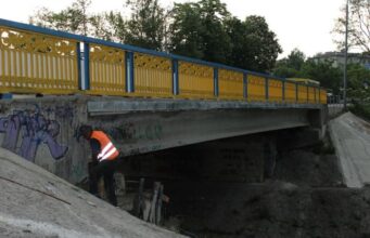 У Луцьку під мостом виявили тіло восьмикласниці У-Луцьку-під-мостом-виявили-тіло-восьмикласниці