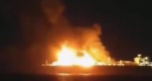 У Середземному морі палає танкер під прапором РФ, не виключена атака України, – Reuters У-Середземному-морі-палає-танкер-під-прапором-РФ,-не-виключена-атака-України,-–-reuters