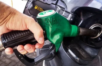 Рада готує кроки для стабілізації цін на пальне, але швидких змін не буде Рада готує кроки для стабілізації цін на пальне, але швидких змін не буде