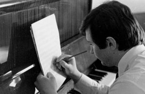 Володимир Івасюк: Спадщина генія української музики Феномен-Володимира-Івасюка.-Його-пісні-співає-кожне-нове-покоління