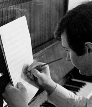 Феномен-Володимира-Івасюка.-Його-пісні-співає-кожне-нове-покоління