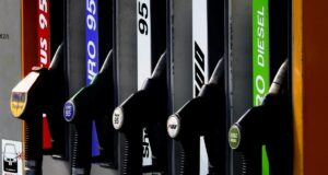 АЗС продовжують переписувати цінники: скільки коштує заправитися сьогодні АЗС-продовжують-переписувати-цінники:-скільки-коштує-заправитися-сьогодні