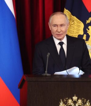 Niecodzienny akt łaski Władimira Putina. “Możecie zabrać ich ze sobą samolotem”