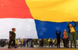 Польща змінює правила легалізації для українських біженців Польща-змінює-правила-для-українських-біженців-–-мають-рік,-щоб-легалізуватись