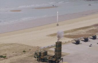 Південнокорейська ППО Cheongung-II перехопила іранську балістику в ОАЕ Південнокорейська-ППО-cheongung-ii-перехопила-іранську-балістику-в-ОАЕ