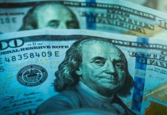 Курс валют на 6 березня: скільки коштуватимуть долар, євро і злотий Курс-валют-на-6-березня:-скільки-коштуватимуть-долар,-євро-і-злотий