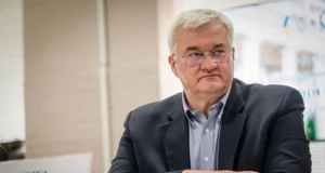 Україна звинуватила Угорщину у захопленні українських заручників Сибіга-звинуватив-угорську-владу-у-захопленні-сімох-українських-заручників-та-пограбуванні-Ощадбанку