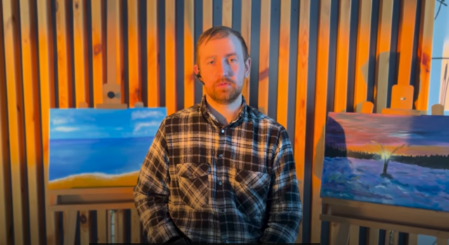 Втратив на війні руки й знайшов себе у мистецтві: в Луцьку запрошують на виставку ветерана... Втратив-на-війні-руки-й-знайшов-себе-у-мистецтві:-в-Луцьку-запрошують-на-виставку-ветерана.