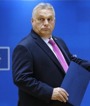 Суперечка-щодо-“Дружби”:-Орбан-погрожує-зупинити-транзит-важливих-для-України-поставок