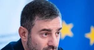 Лубінець звернувся до угорського омбудсмена через захоплення інкасаторів Ощадбанку Лубінець звернувся до угорського омбудсмена через захоплення інкасаторів Ощадбанку