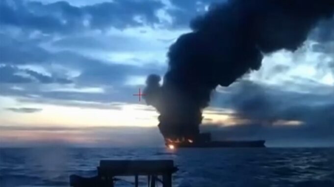 Україна розширює удари по російських суднах у міжнародних водах Середземномор’я,-Каспій,-Атлантичний-океан.-Україна-значно-розширила-морські-ударні-операції-проти-Росії
