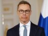 Президент Фінляндії: Конфлікт на Близькому Сході може вплинути на війну в Україні Війна в Ірані може зіграти на руку Україні: Стубб назвав неочевидну причину