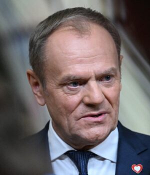 Туск назвав країну, яка найбільше виграє від хаосу на Близькому Сході