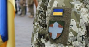На Волині група цивільних осіб напала на військовозобов’язаного під час транспортування Налетіли на семи авто: на Волині невідомі відбили у ТЦК військовозобов’язаного