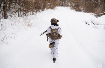 Річна відстрочка від мобілізації для контрактників 18-24: Зеленський підписав закон Річна-відстрочка-від-мобілізації-для-контрактників-18-24:-Зеленський-підписав-закон