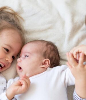 Вчені-знайшли-зв’язок-між-кількістю-дітей,-старінням-та-довголіттям,-–-дослідження