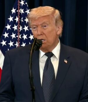 Ми-скасовуємо-деякі-санкції,-пов’язані-з-нафтою,-–-Трамп