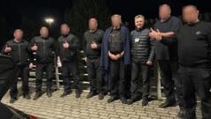 Деталі затримання українських інкасаторів в Угорщині: МЗС повідомляє про порушення прав Не-лікували-і-змушували-до-російської-мови.-МЗС-розповіло-про-поводження-угорців-із-затриманими-інкасаторами