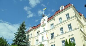 У Луцьку прокуратура оскаржує рішення місцевої влади стягувати плату за користування землею У-Луцьку-прокуратура-оскаржує-рішення-місцевої-влади-стягувати-плату-за-користування-землею