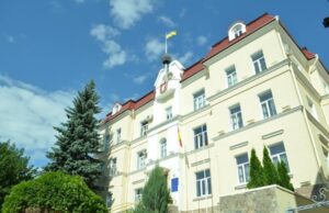 У Луцьку прокуратура оскаржує рішення місцевої влади стягувати плату за користування землею У-Луцьку-прокуратура-оскаржує-рішення-місцевої-влади-стягувати-плату-за-користування-землею