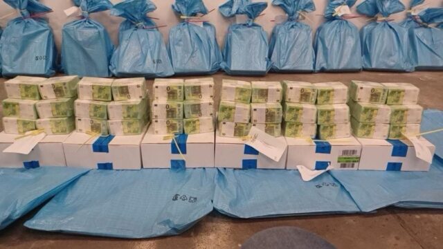 Угорщина не збирається повертати Україні гроші “Ощадбанку” Угорщина-не-збирається-повертати-Україні-гроші-“Ощадбанку”