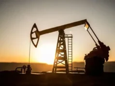 Ціни на нафту перевищили 100 доларів, що підтримує бюджет Росії Війна-проти-Ірану-рятує-економіку-рф-через-ріст-цін-на-нафту-–-politico