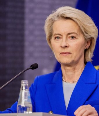 Європейський Союз продовжить підтримку України, незважаючи на блокування з боку Угорщини Możliwa rewolucji w Unii. “Musimy się pilnie zastanowić”. W tle miliardowa pożyczka dla Kijowa