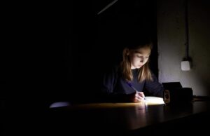 Графіки відключень на 11 березня: коли будемо без світла в середу Графіки-відключень-на-11-березня:-коли-будемо-без-світла-в-середу