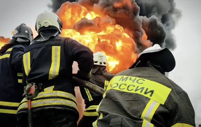 Удар по російському заводу: Сили оборони України знищили критично важливий об’єкт ВПК По заводу у Брянську прилетіли Storm Shadow: Генштаб показав епічне відео удару