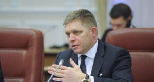 Словаччина та Єврокомісія згодні, що транзит нафти через “Дружбу” слід відновити, – Фіцо Словаччина-та-Єврокомісія-згодні,-що-транзит-нафти-через-“Дружбу”-слід-відновити,-–-Фіцо