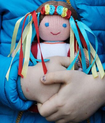 ООН: Примусове переміщення українських дітей Росією — воєнний злочин В ООН визнали викрадення Росією українських дітей воєнним злочином: що буде далі