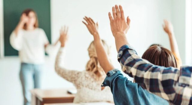 Реформа старшої школи: у МОН пояснили, чи справді в новостворених ліцеях має бути щонайменше 300... Реформа-старшої-школи:-у-МОН-пояснили,-чи-справді-в-новостворених-ліцеях-має-бути-щонайменше-300.