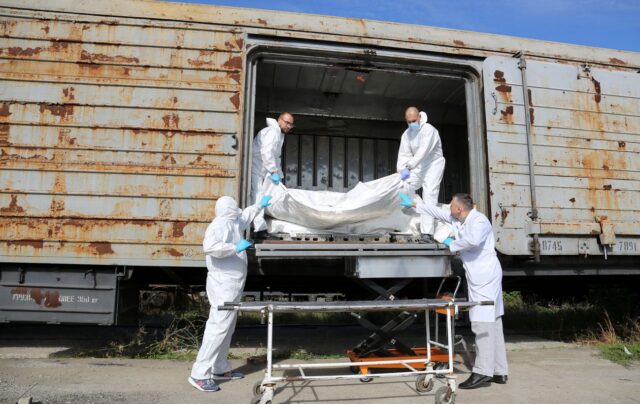 У Чернівцях під час розтину тіла військового виявили гранату РФ передала тіло українського воїна з гранатою всередині